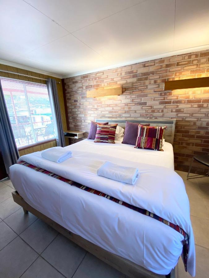 Proserpine Motor Lodge Extérieur photo